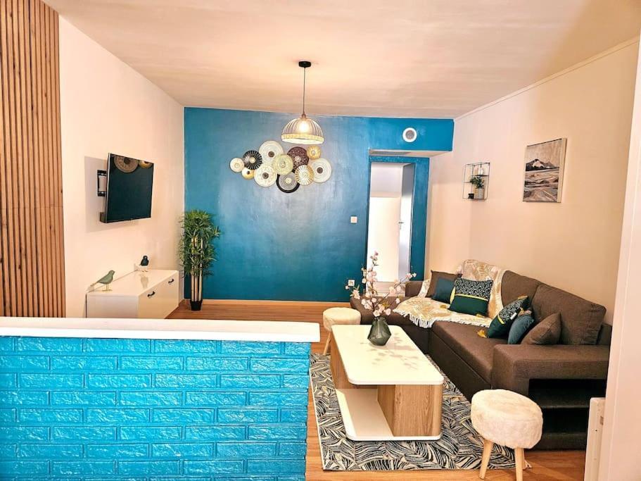Spacieux Et Charmant Appartement De 47 M2 Charleville-Mézières Eksteriør billede